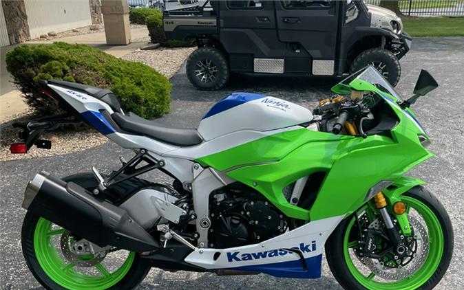 2024 Kawasaki Ninja ZX-6R 40th Anniversary Edition ABS