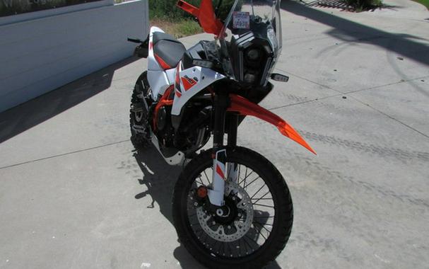 2025 KTM Adventure 390 R