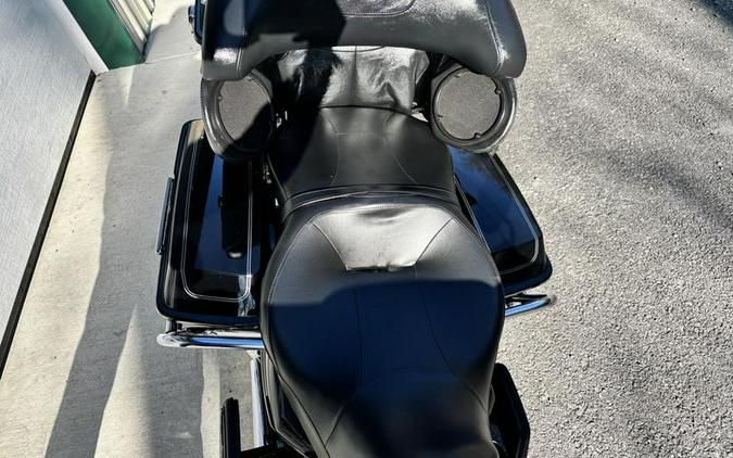 2013 Harley-Davidson® FLHTCU - Electra Glide® Ultra Classic®