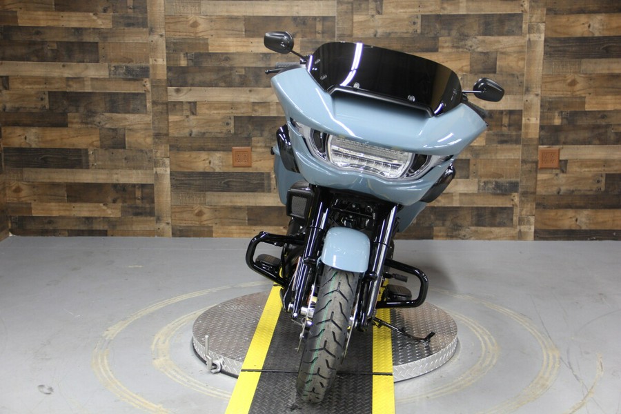 2024 Harley-Davidson Road Glide® Sharkskin Blue - Black Finish