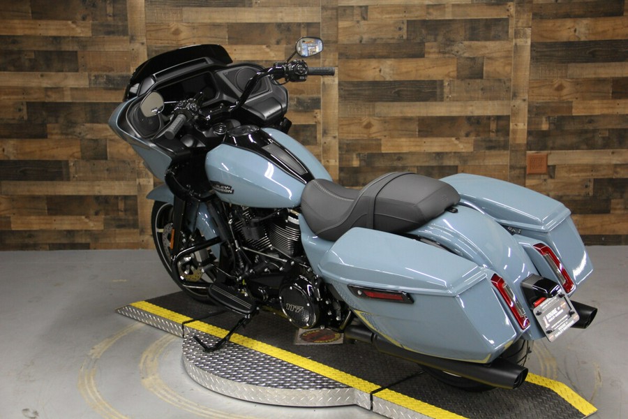 2024 Harley-Davidson Road Glide® Sharkskin Blue - Black Finish