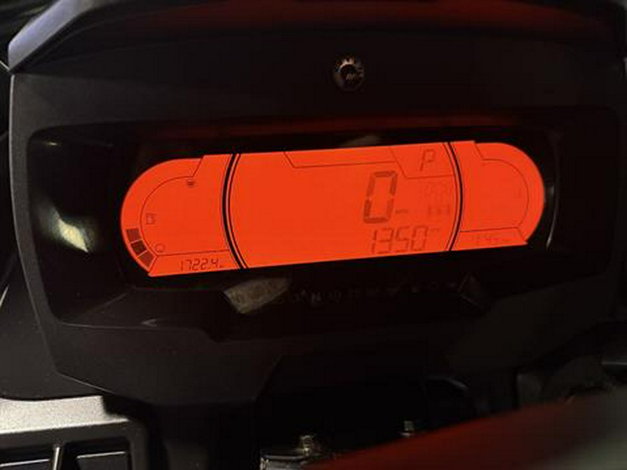 2023 Can-Am Defender MAX Limited