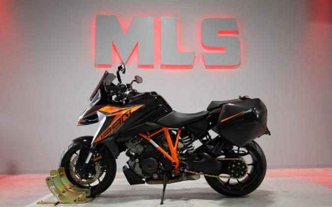 2019 KTM 1290 Super Duke GT