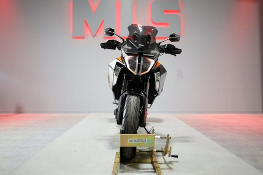 2019 KTM 1290 Super Duke GT