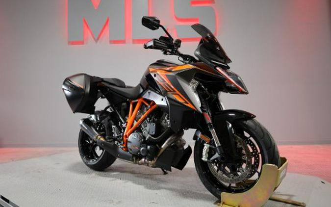 2019 KTM 1290 Super Duke GT