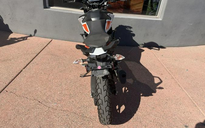 2021 KTM Adventure 390