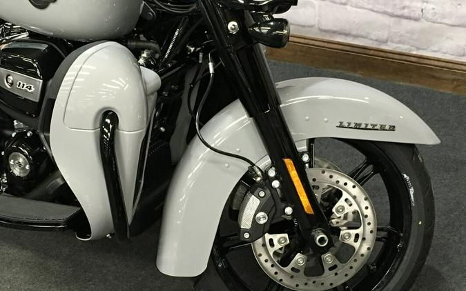 2024 Harley-Davidson Ultra Limited Billiard Grey FLHTK