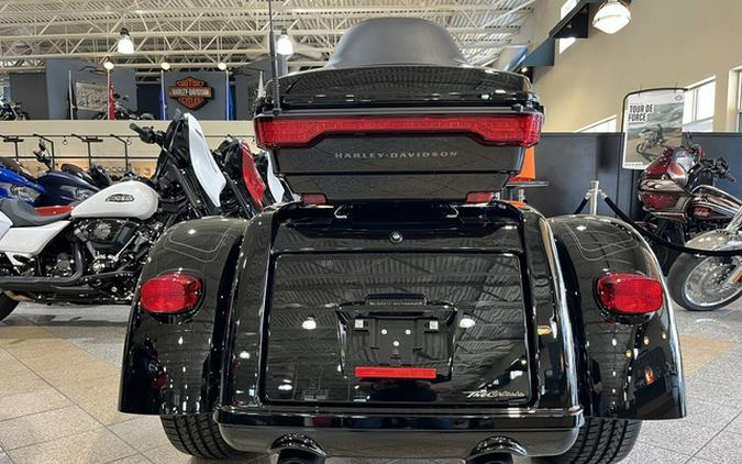 2025 Harley-Davidson FLHTCUTG - Tri Glide Ultra