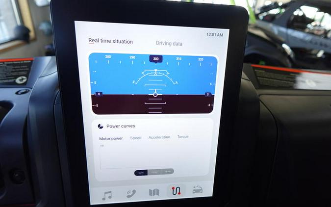 2025 Segway® Powersports UT10 P Crew