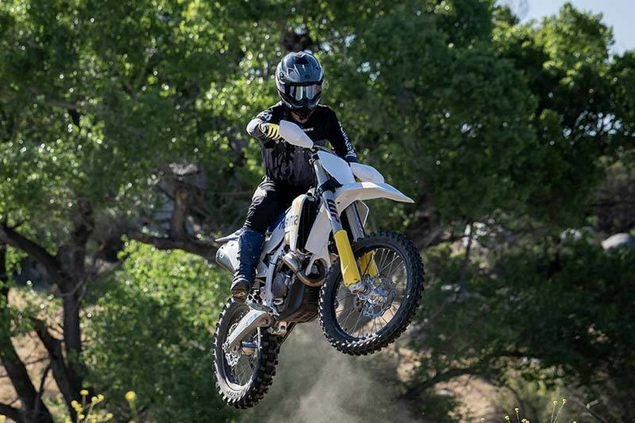 2027 FX 350 - Husqvarna Motorcycles