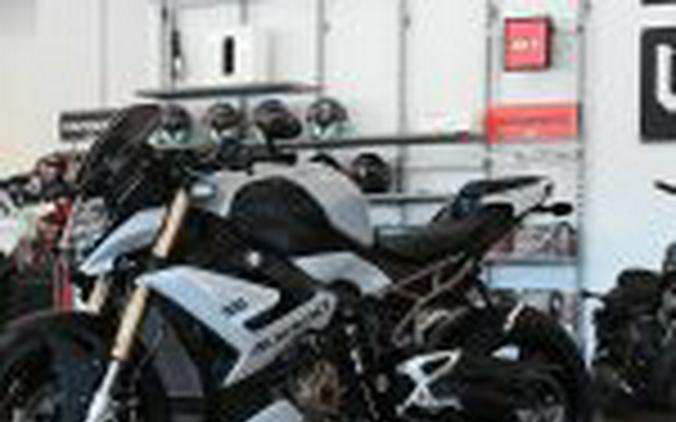 2022 BMW S1000R