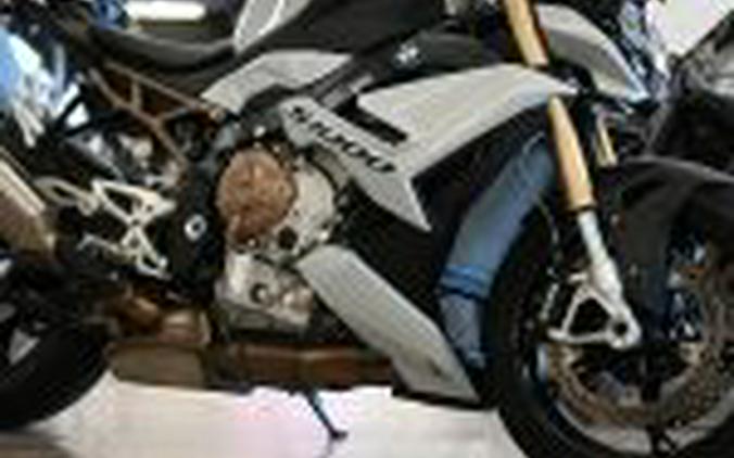 2022 BMW S1000R