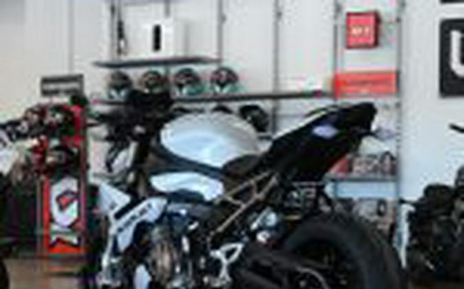 2022 BMW S1000R