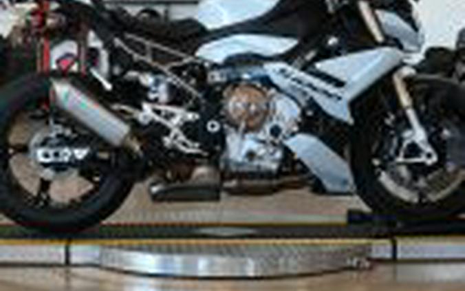 2022 BMW S1000R