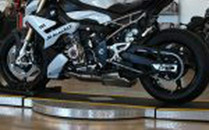 2022 BMW S1000R