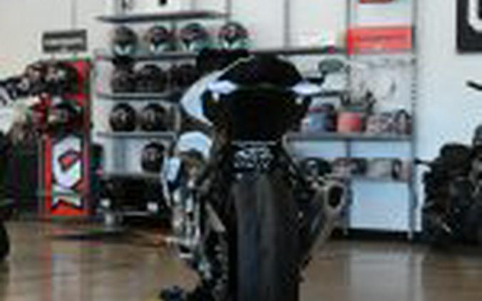 2022 BMW S1000R