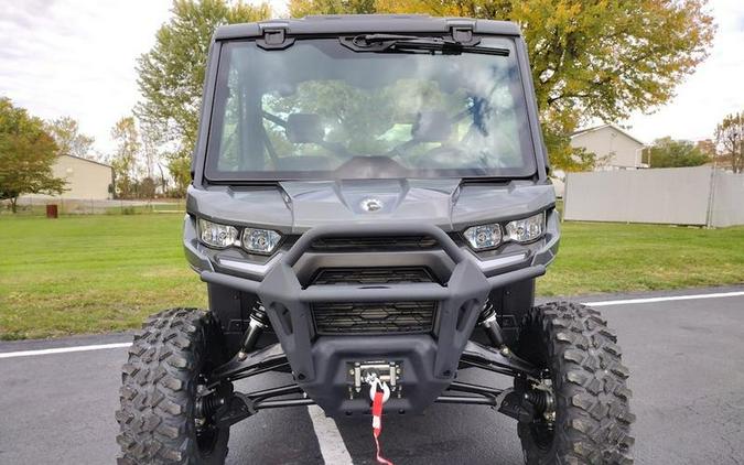 2024 Can-Am® Defender Limited HD10