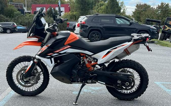 2022 KTM 890 Adventure R