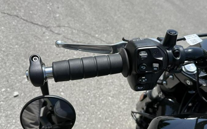 2025 Indian Motorcycle® Scout® Bobber Limited +Tech Black Metallic