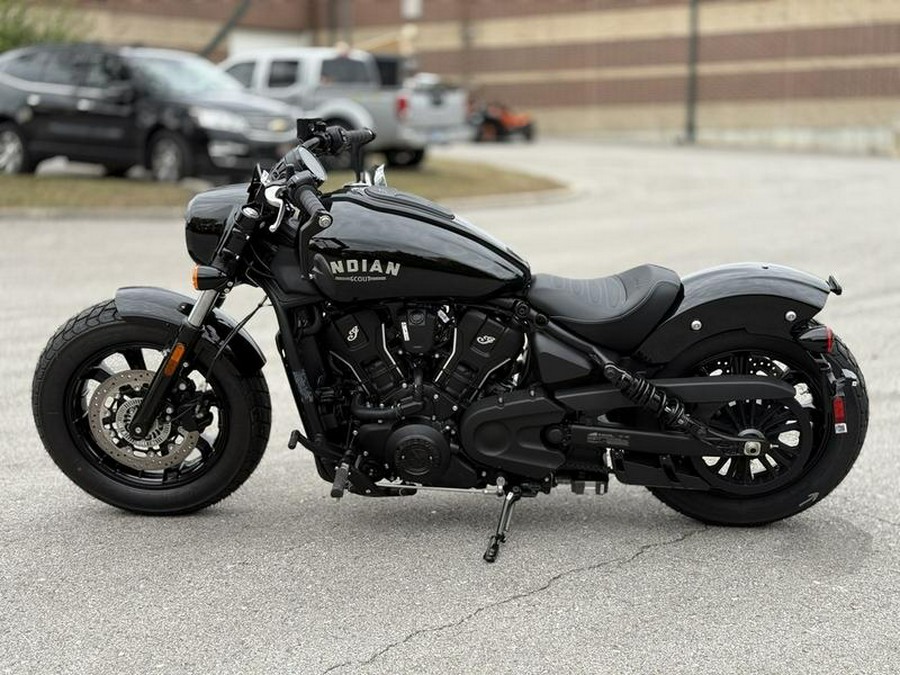 2025 Indian Motorcycle® Scout® Bobber Limited +Tech Black Metallic