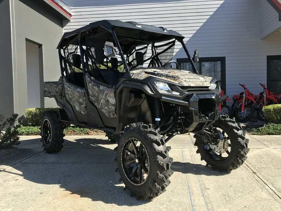 2025 Honda Pioneer 1000-6 Deluxe Crew Truetimber Atera Camo
