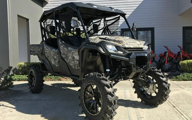 2025 Honda Pioneer 1000-6 Deluxe Crew Truetimber Atera Camo