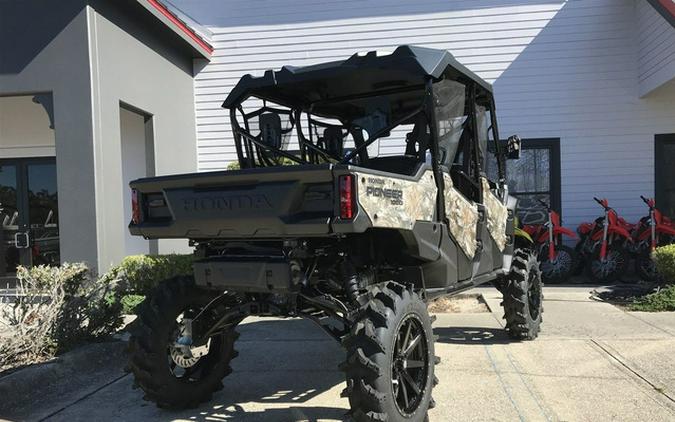 2025 Honda Pioneer 1000-6 Deluxe Crew Truetimber Atera Camo