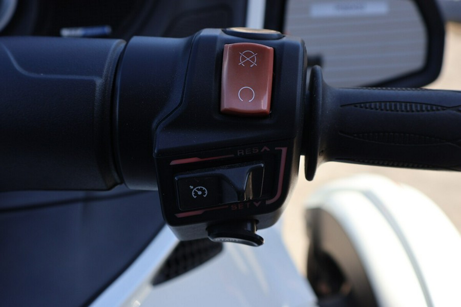 2018 Can-Am RT LIMITED