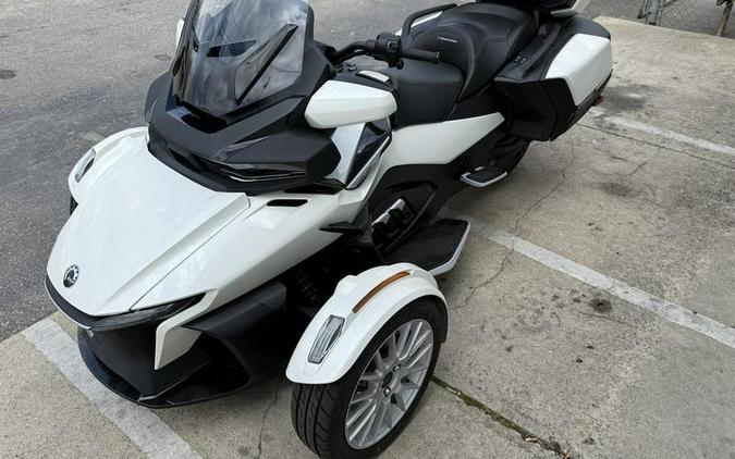 2026 Can-Am® Spyder RT Limited Platine