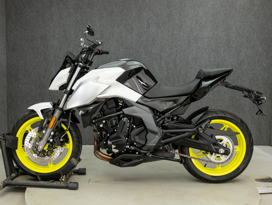 2022 CFMOTO 650NK W/ABS
