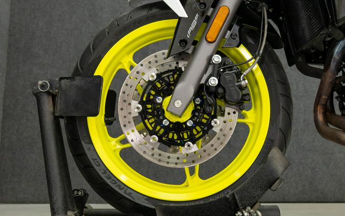 2022 CFMOTO 650NK W/ABS