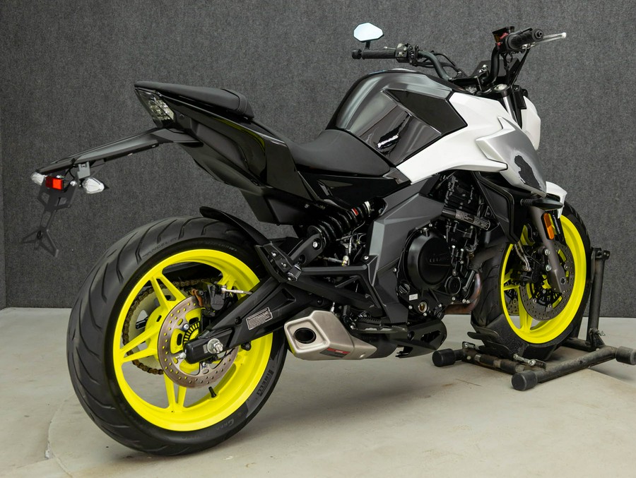2022 CFMOTO 650NK W/ABS