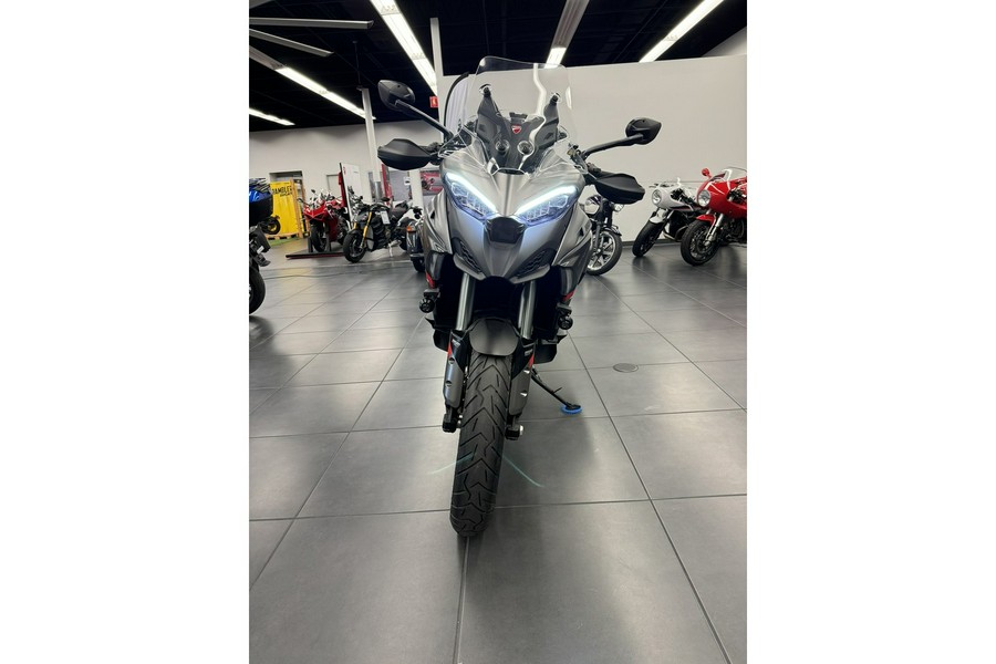 2024 Ducati Multistrada V4 S Grand Tour - Sandstone Grey