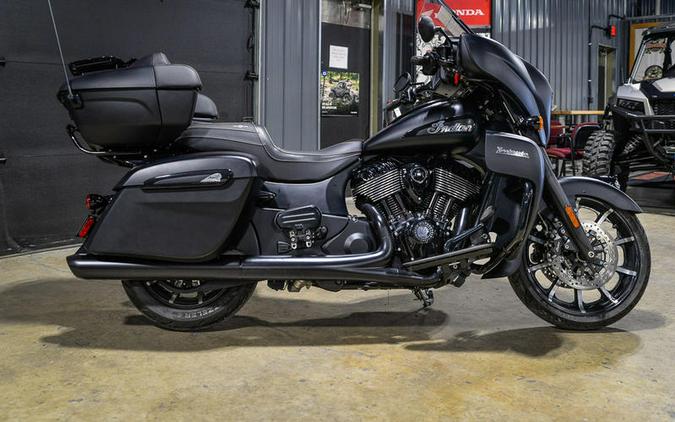 2023 Indian Motorcycle® Roadmaster® Dark Horse® Black Smoke