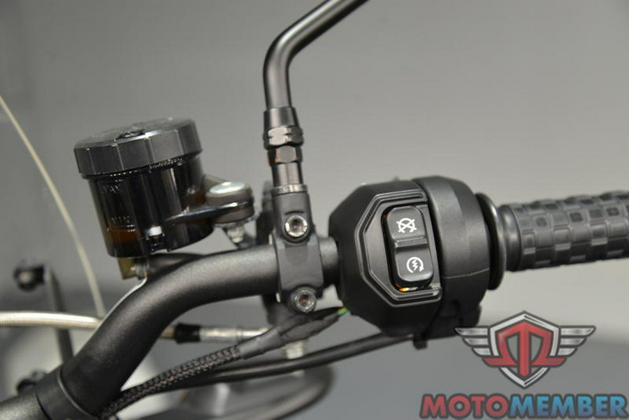 2019 Indian Motorcycle® FTR™ 1200 Thunder Black