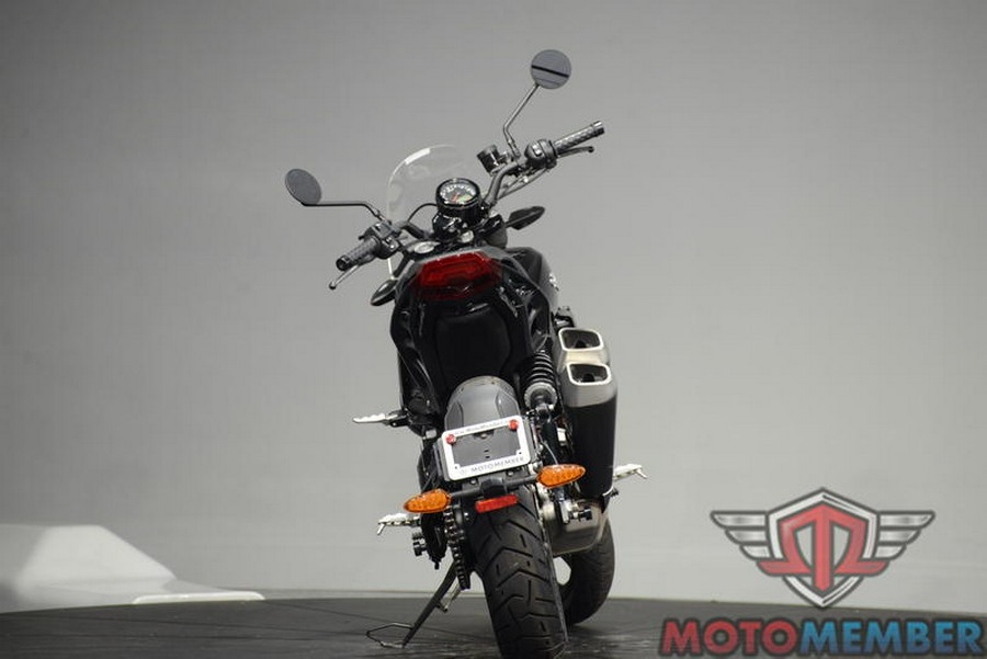 2019 Indian Motorcycle® FTR™ 1200 Thunder Black