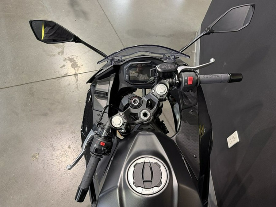 2026 Kawasaki Ninja 500 Metallic Flat Spark Black