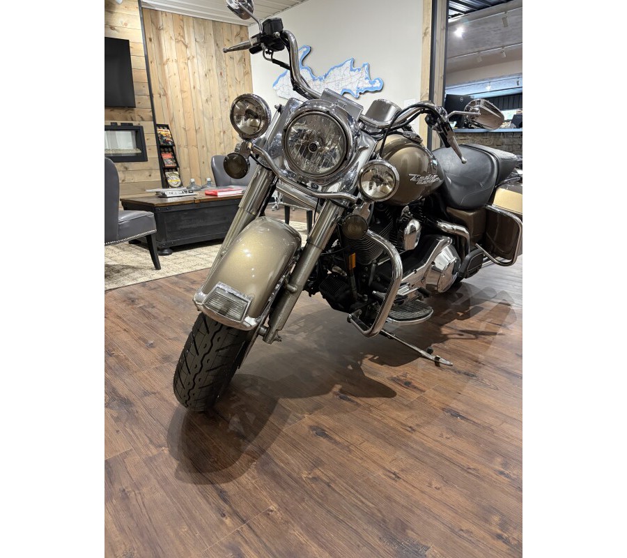 FLHRI 2005 Road King®