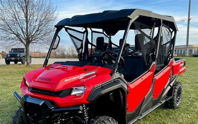 2023 Honda Pioneer 1000-6 Deluxe Crew