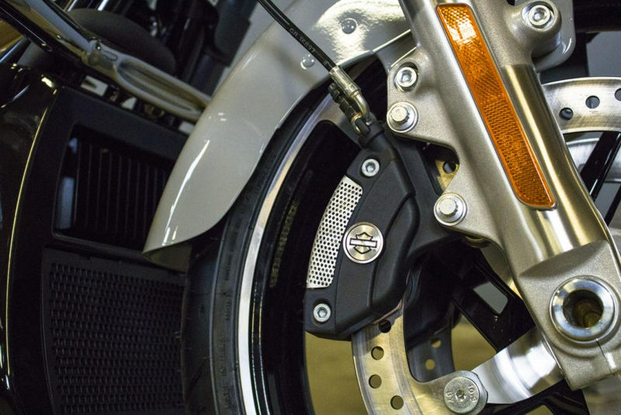 2026 Harley-Davidson® FLHX - Street Glide®