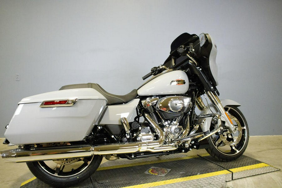 2026 Harley-Davidson® FLHX - Street Glide®