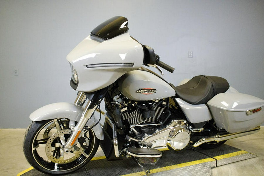 2026 Harley-Davidson® FLHX - Street Glide®