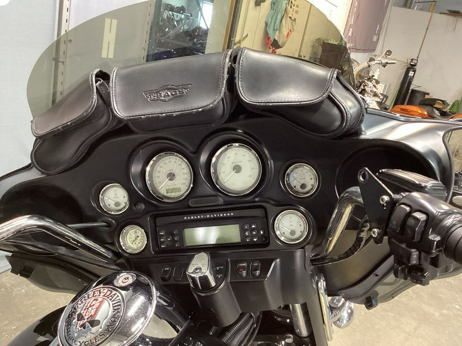 2011 Harley-Davidson® FLHX103 - Street Glide® PowerPak