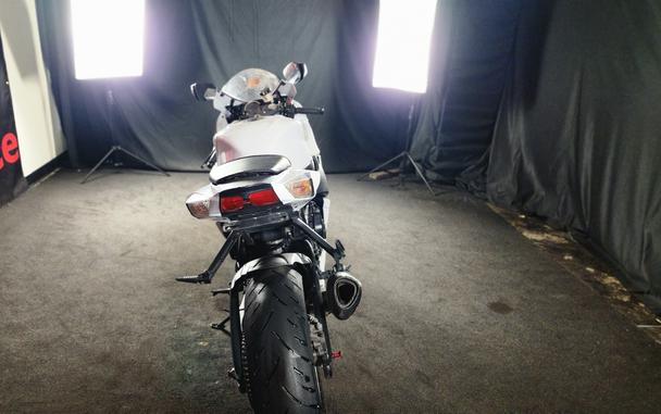 2019 SUZUKI GSX-R600 - F100433
