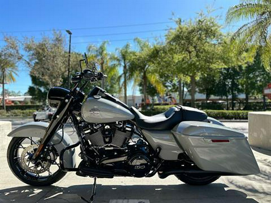 2024 Harley-Davidson Road King® Special