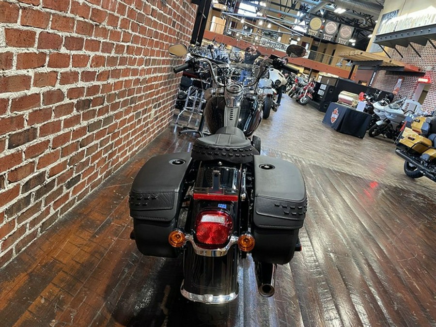 2024 Harley-Davidson Softail FLHCS - Heritage Classic