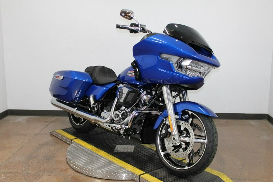 Harley-Davidson Road Glide® 2024 FLTRX 84472655 BLUE BURST