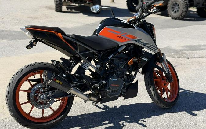 2023 KTM F4188W2