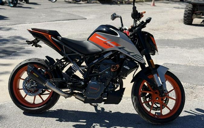 2023 KTM F4188W2