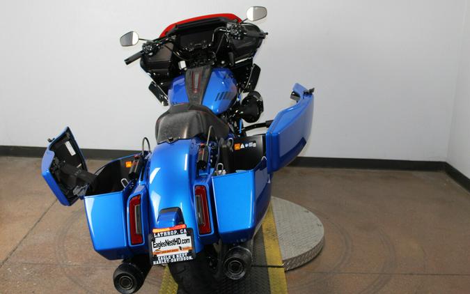 Harley-Davidson® CVO Road Glide ST 2026 FLTRXSTSE 84677611 ELECTRIC COAST W/ PINSTRIPE